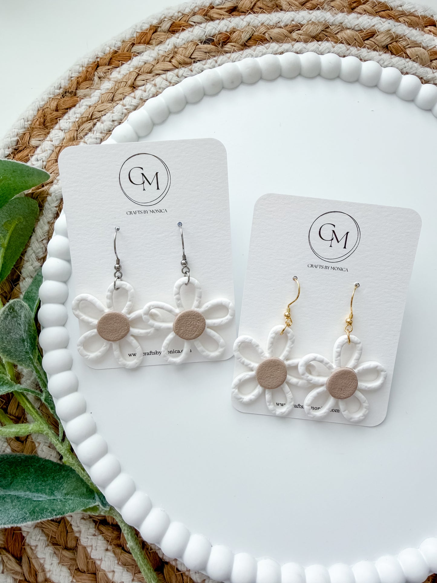 Hollow Daisy Dangles
