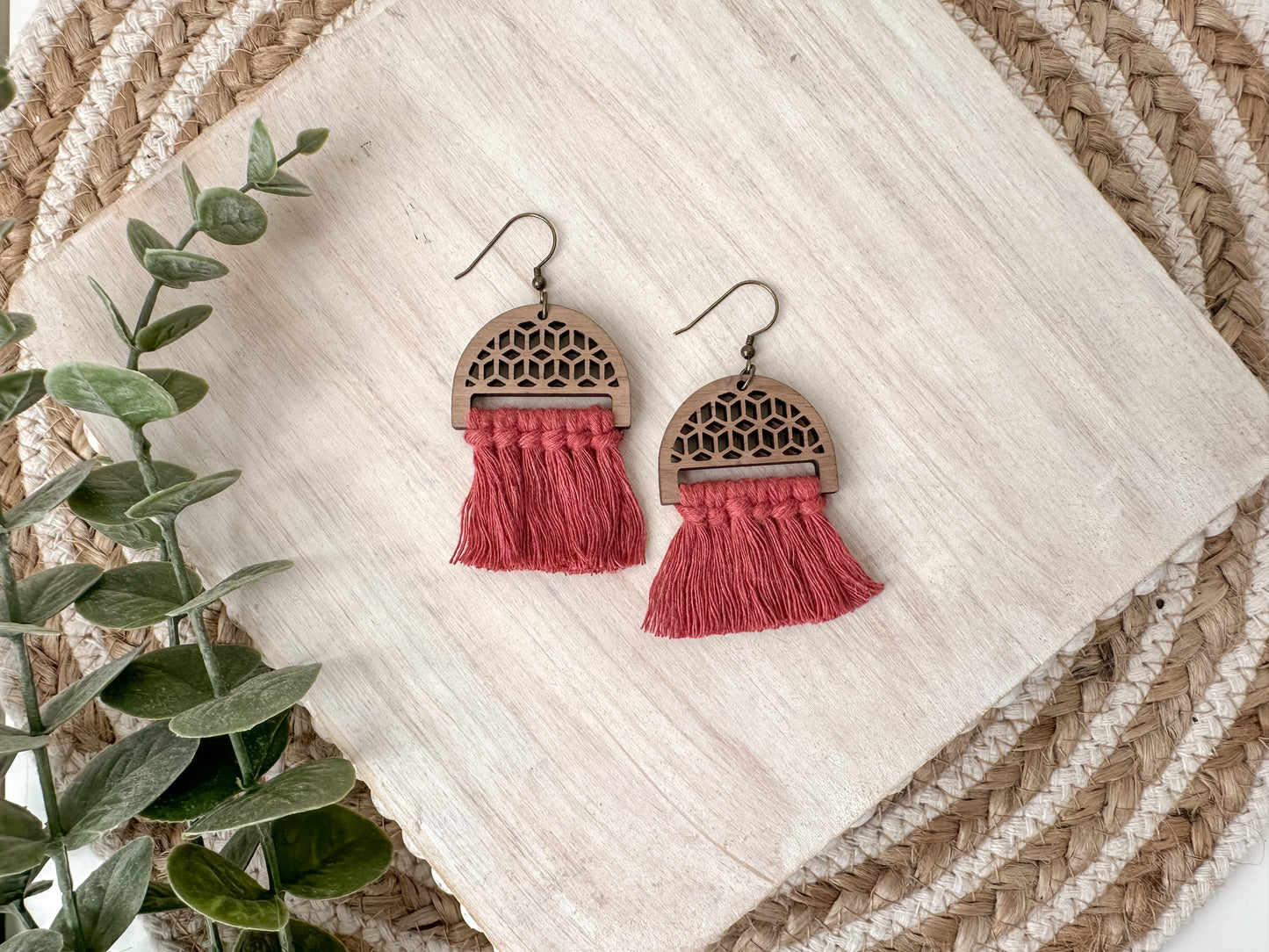 Cutout Shape Macramé