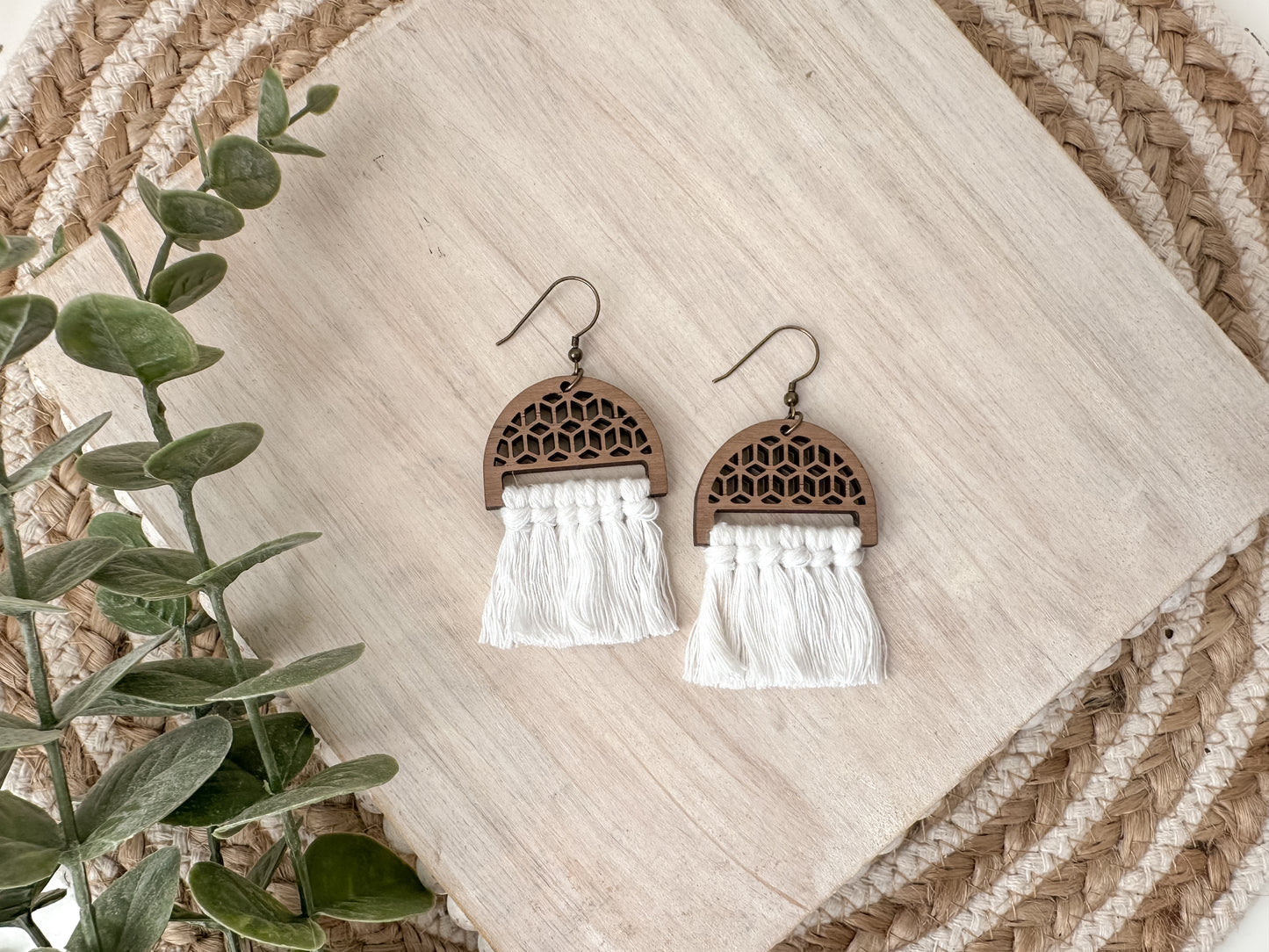 Cutout Shape Macramé