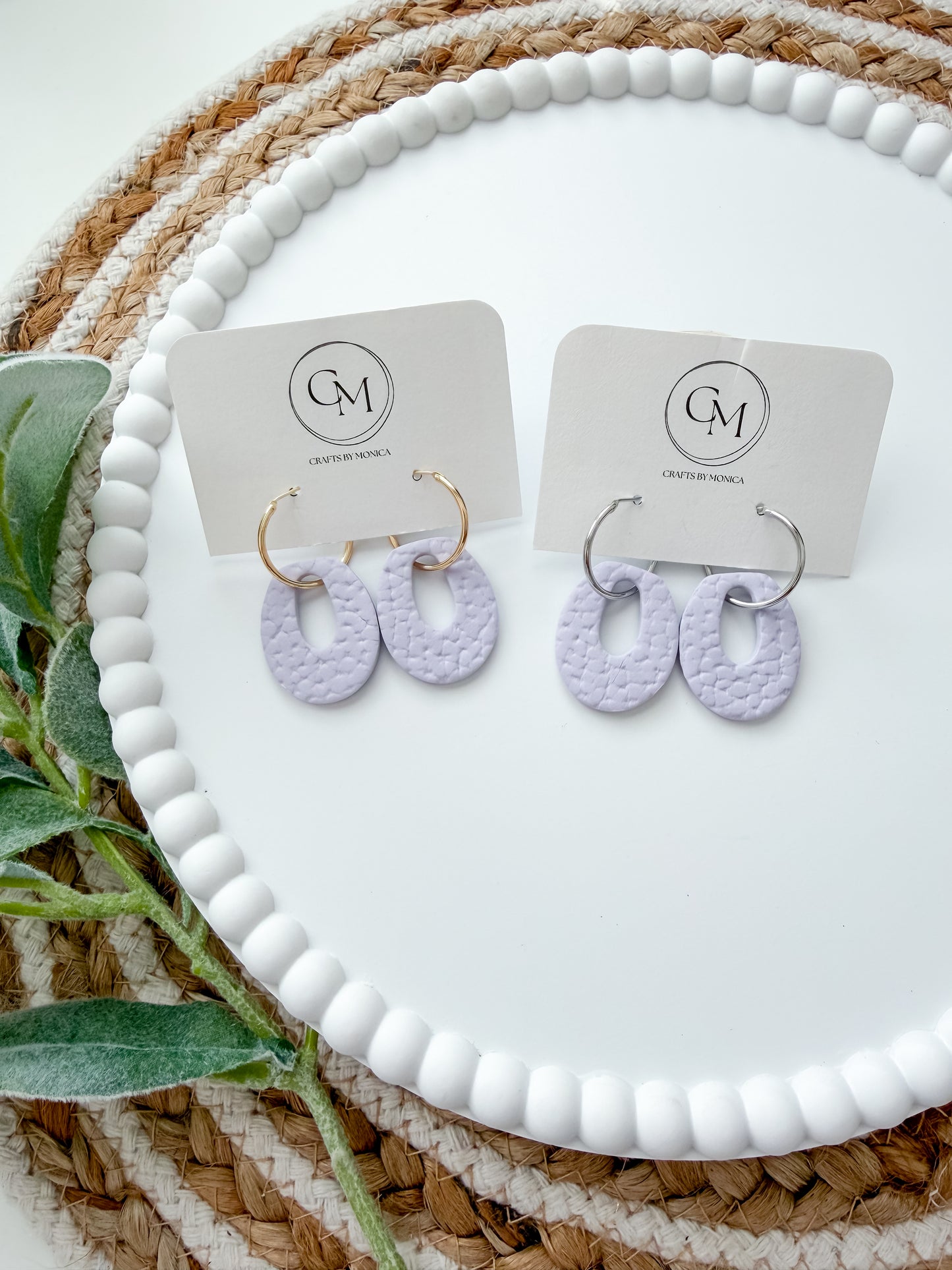 Oval on Interchangeable Hoops
