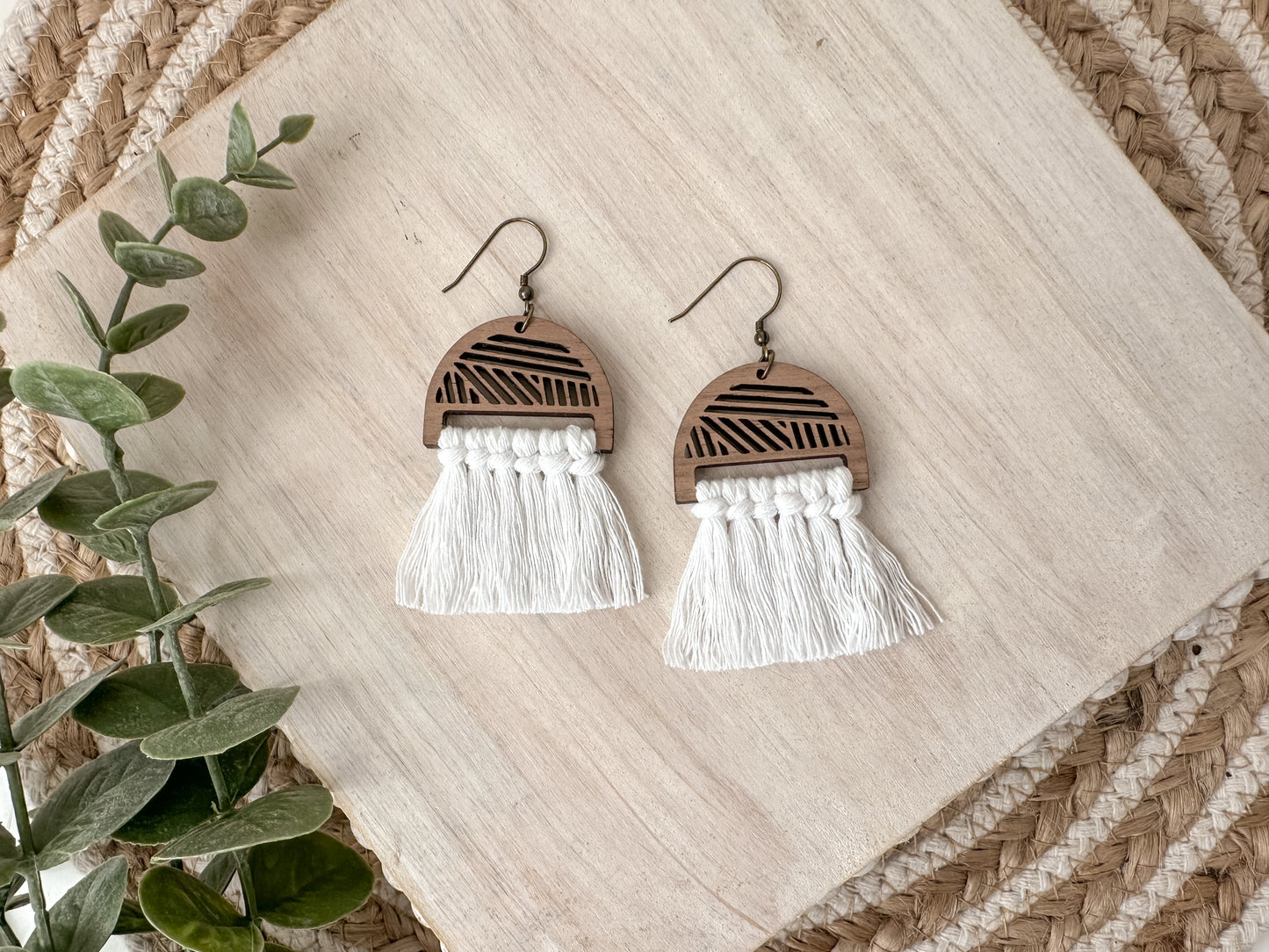 Cutout Shape Macramé