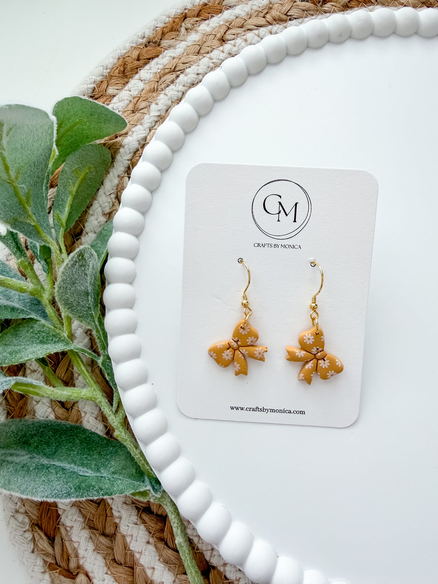 Single Clay Bow Studs