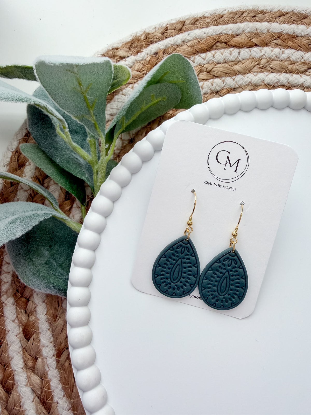 Teardrops (2 sizes available)